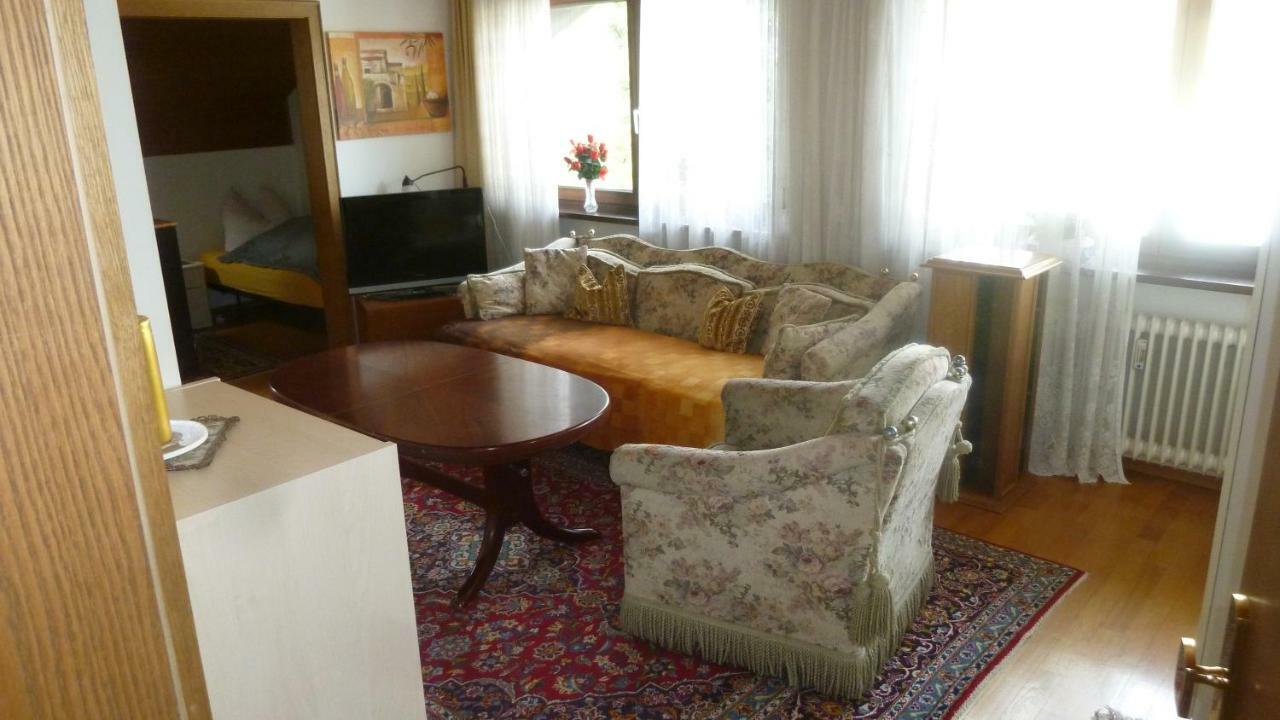 Ferienwohnung Gilching Bagian luar foto