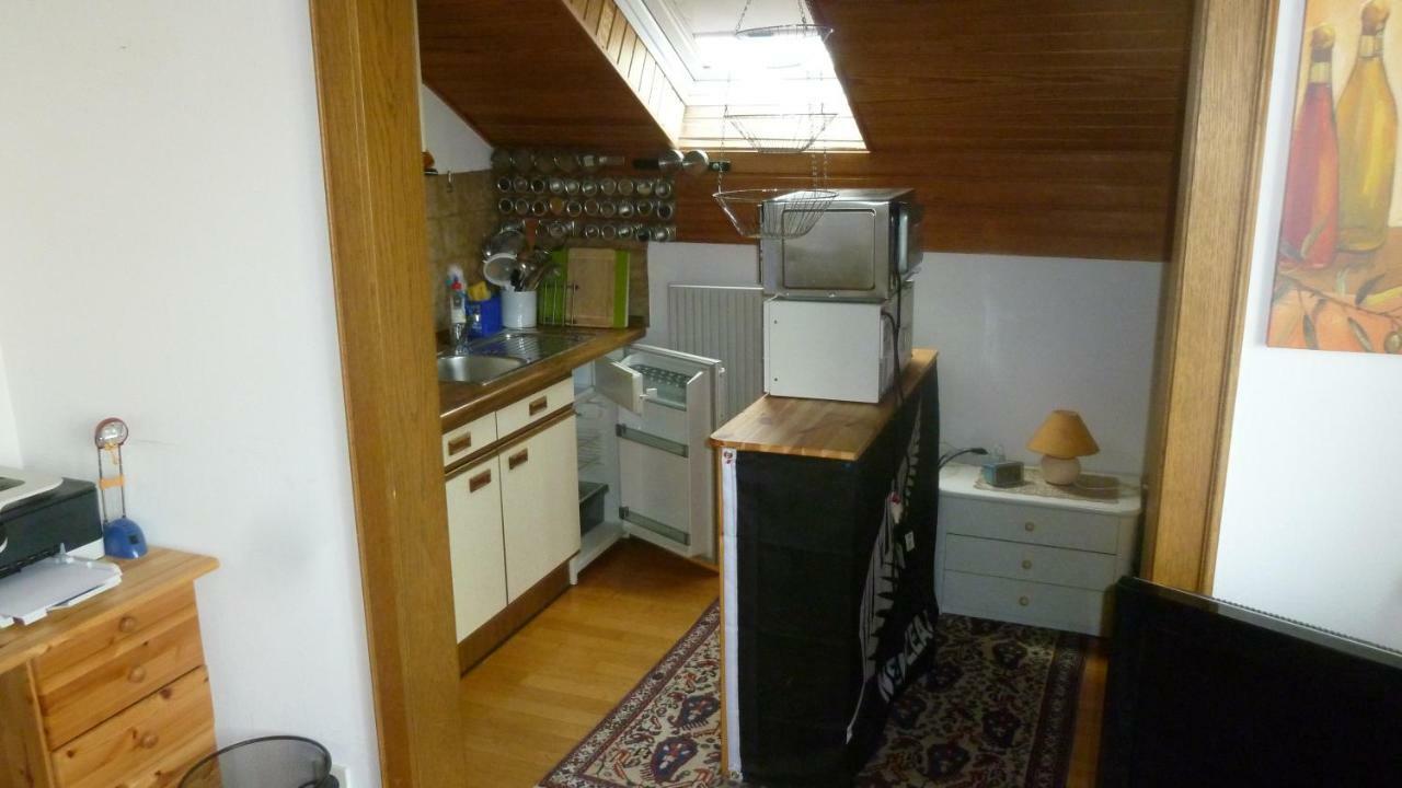 Ferienwohnung Gilching Bagian luar foto